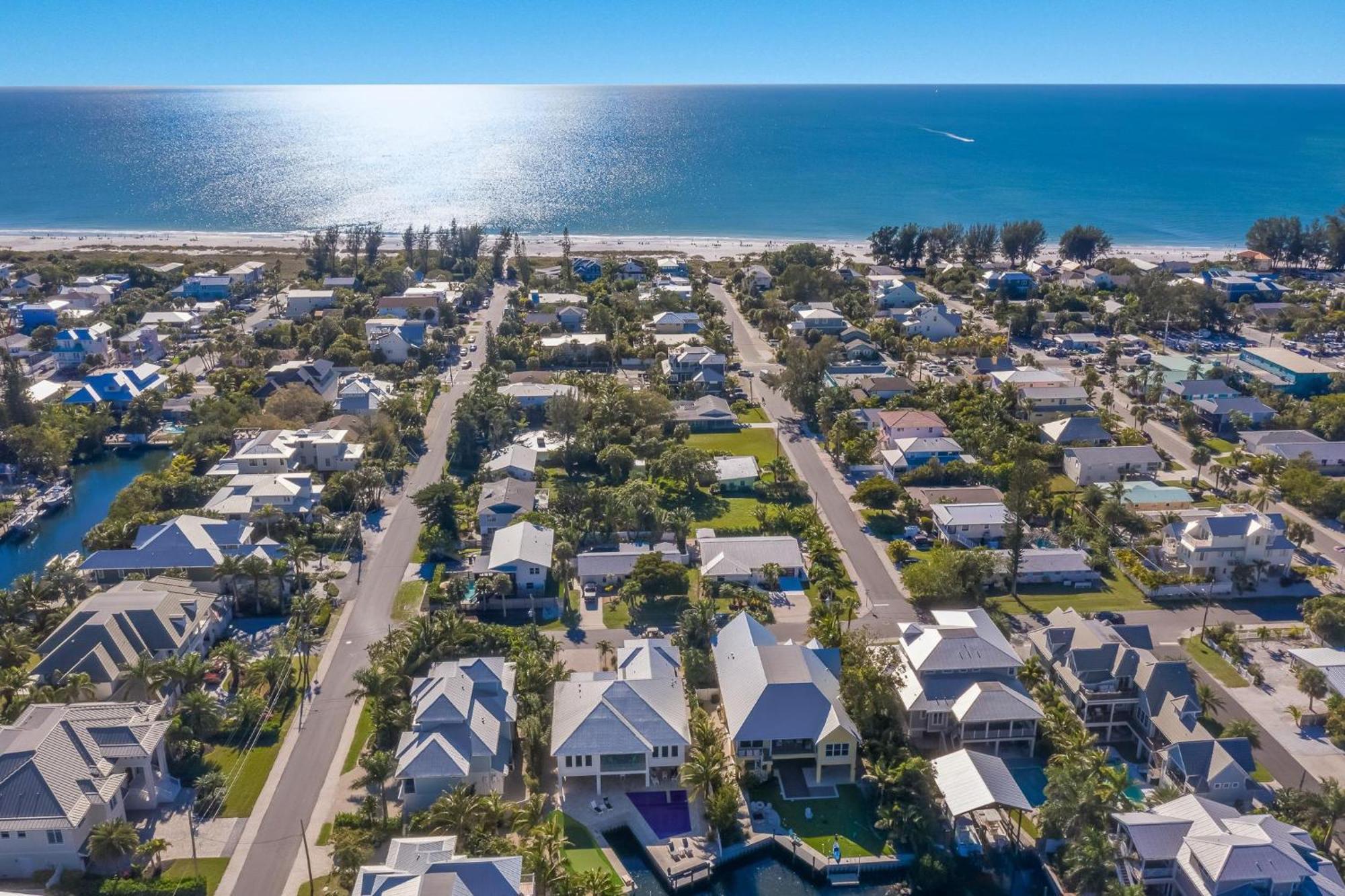 Yacht Sea Villa Anna Maria Exterior photo